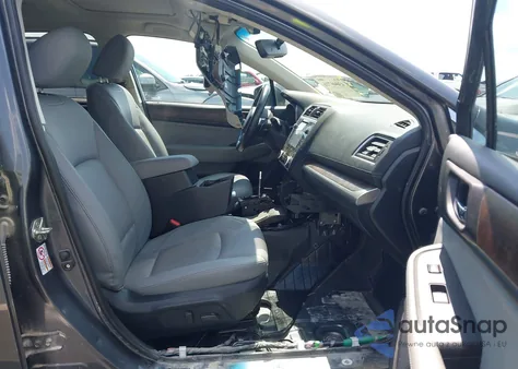 2018 Subaru Outback 3.6R Limited из США, поврежденный, VIN 4S4BSENC1J3321852